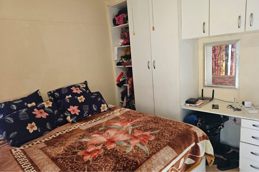 2 Bedroom Property for Sale in Fairfield Estate Western Cape